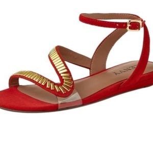 Brand new Renvy sandals